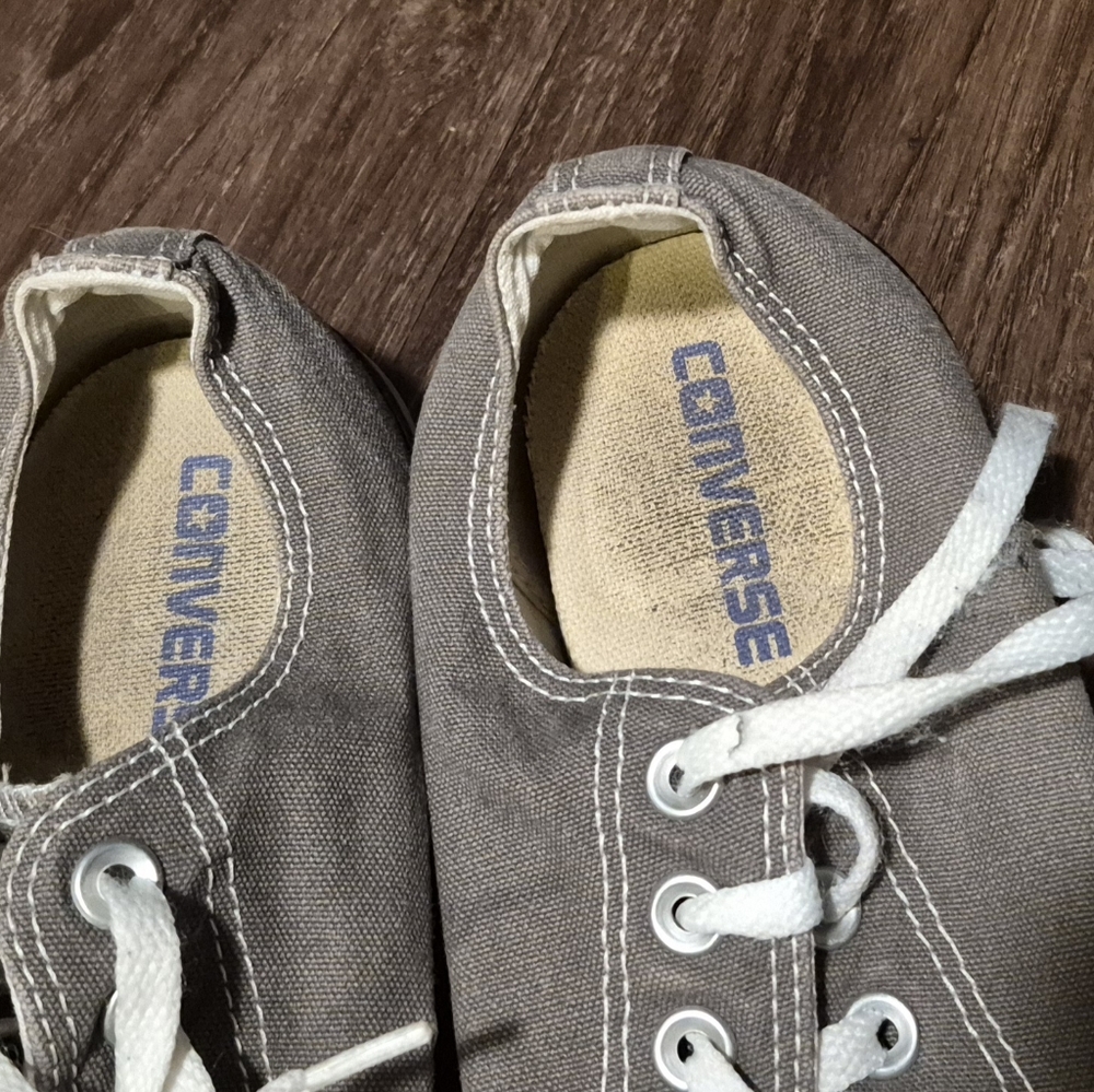 Converse Gray Low-Top Sneakers Womens Size 11 Mens Size 9 - Picture 6 of 6
